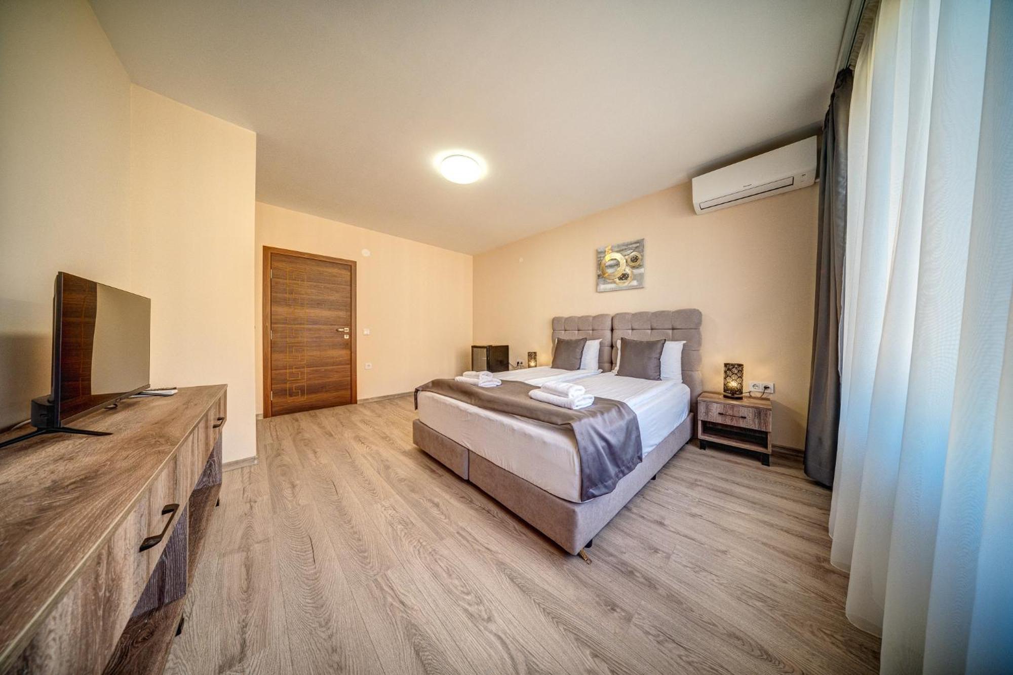 Valemo Apart House Девин Екстериор снимка