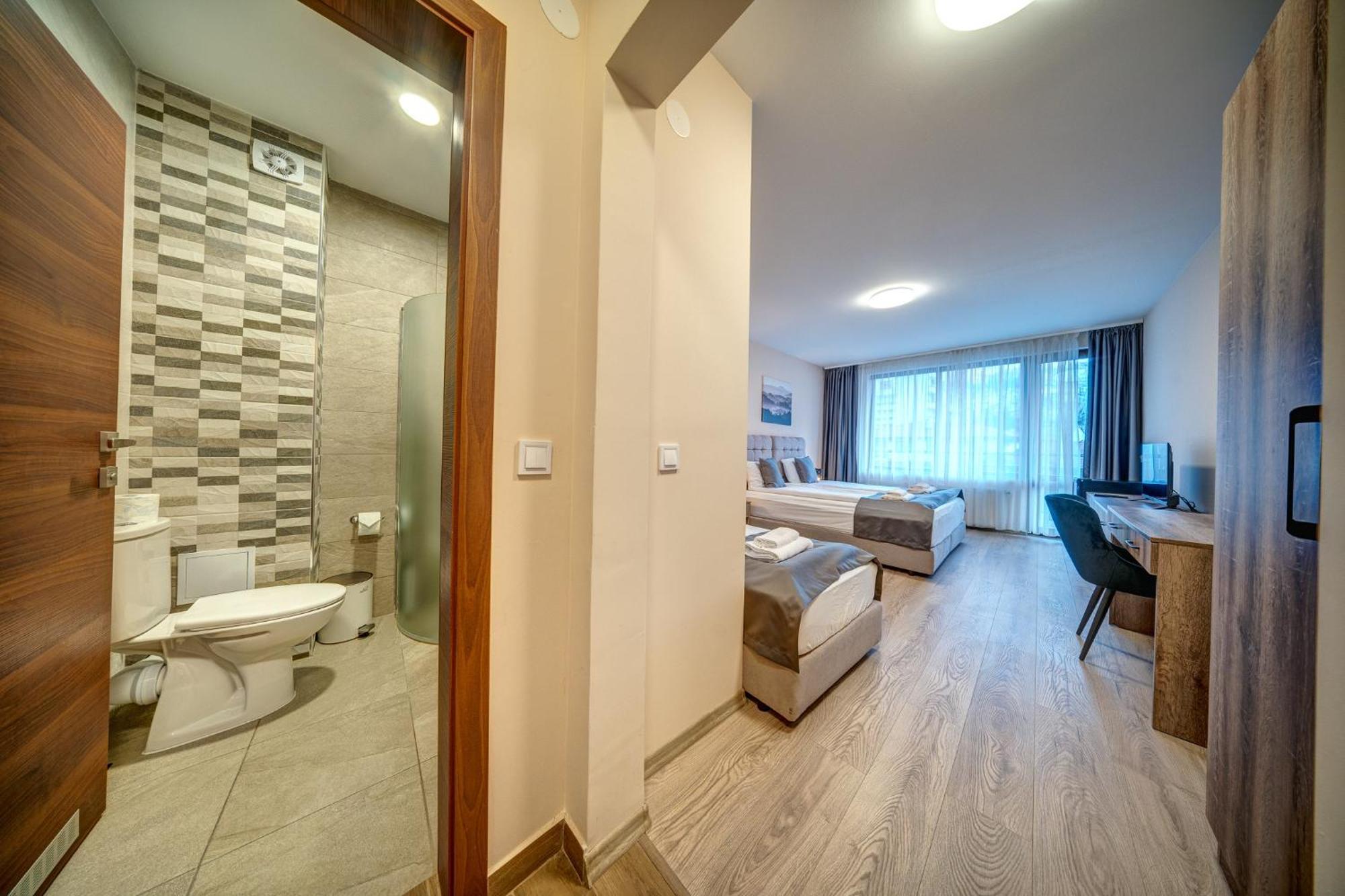 Valemo Apart House Девин Екстериор снимка