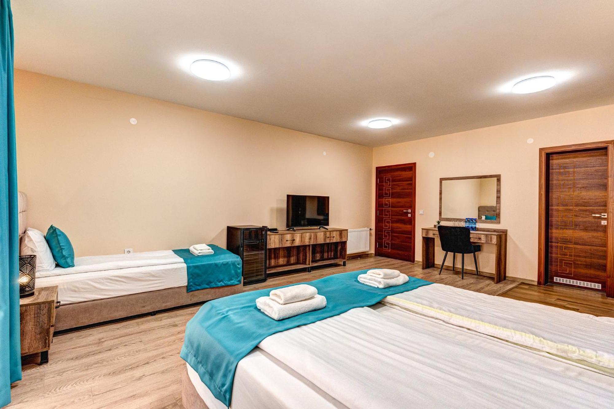 Valemo Apart House Девин Екстериор снимка